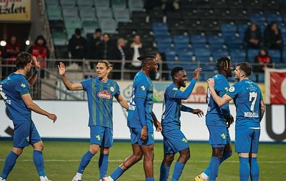 "Çaykur Rizespor'dan Samsunspor'a Coşkulu Zafer: 4-1'lik Skorla Güç Gösterisi"