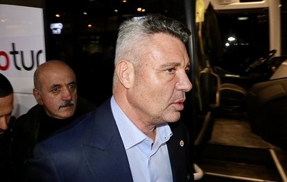 "Fenerbahçe Başkanı Sadettin Saran'ın Derbi Öncesi Kerem Aktürkoğlu'na Özel Destek Hamlesi"