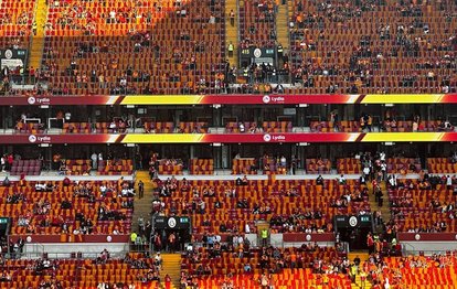 RAMS Park'ta derbi öncesi 50 bin bayrak hazırlandı